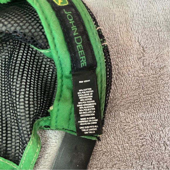 John Deere Dark Grey Mesh Snapback OS Hat Cap Unisex - Picture 10 of 12